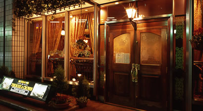Photo from The Rose & Crown Yurakucho, British Pub in Yurakucho, Tokyo